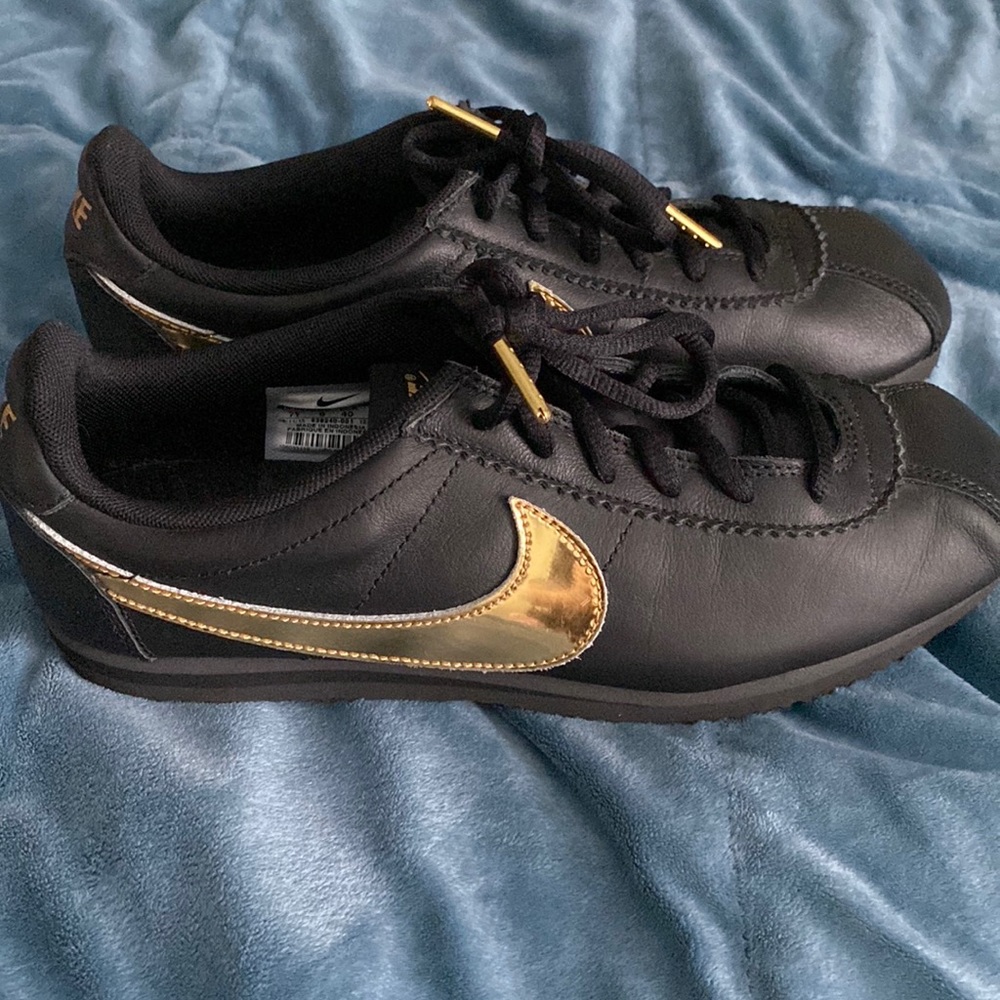 Nike shoes